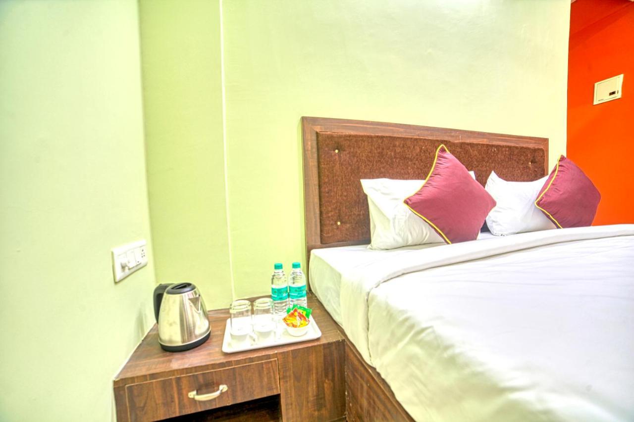 Redkey Inn Hotel Near Bangalore Airport Airport Pickup & Drop Available 24X7 Yelahanka Dış mekan fotoğraf